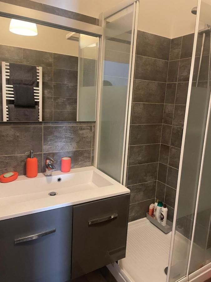 Studio Vieux Port Chez Fanette Apartment Marseille Bagian luar foto